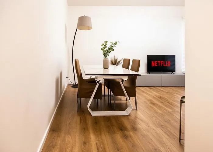 Lägenhet Ca' Martha - A Due Passi Dal Centro Con Parcheggio Privato *