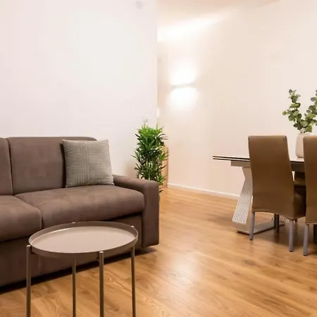 Ca' Martha - A Due Passi Dal Centro Con Parcheggio Privato